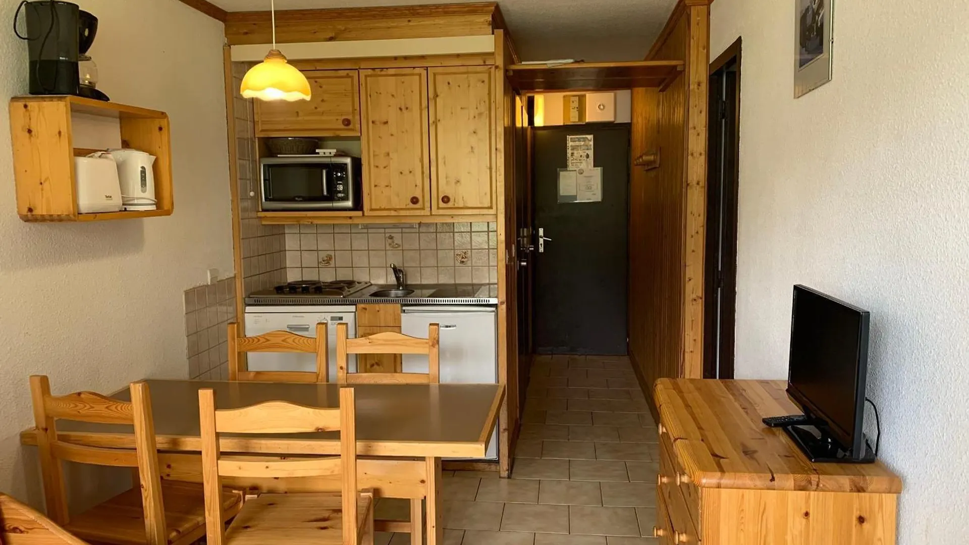 Studio Cabine Renove Pour 4 Pers, Balcon, Animaux Admis - Fr-1-452-55 Saint-Martin-de-Belleville 0*,  France